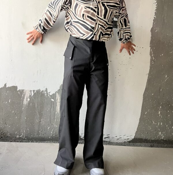 Matte utility slit cut pants - Image 10