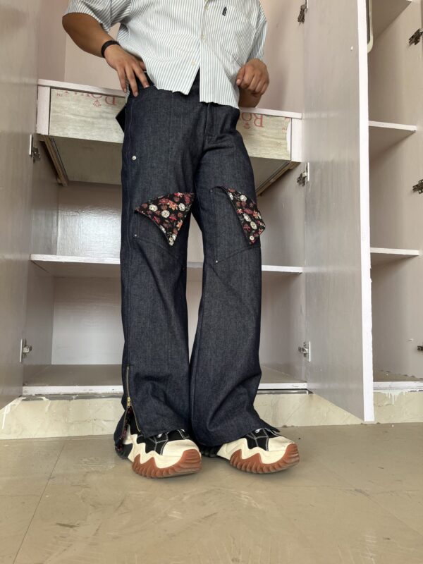 Floral patch pocket denim - Image 2