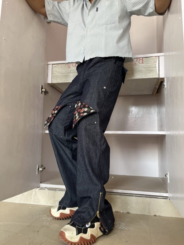Floral patch pocket denim - Image 3