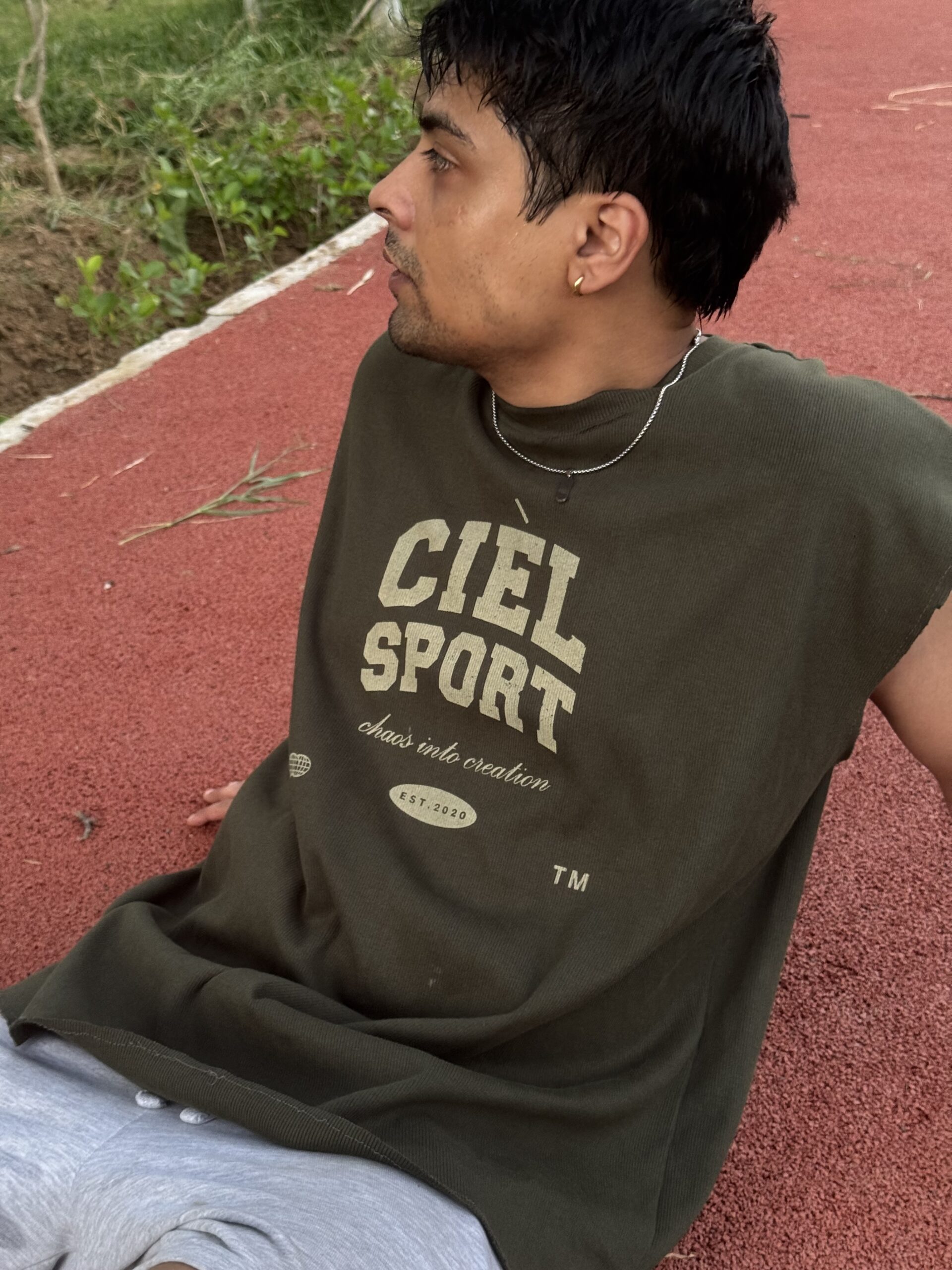 boxy sports vest - Image 8